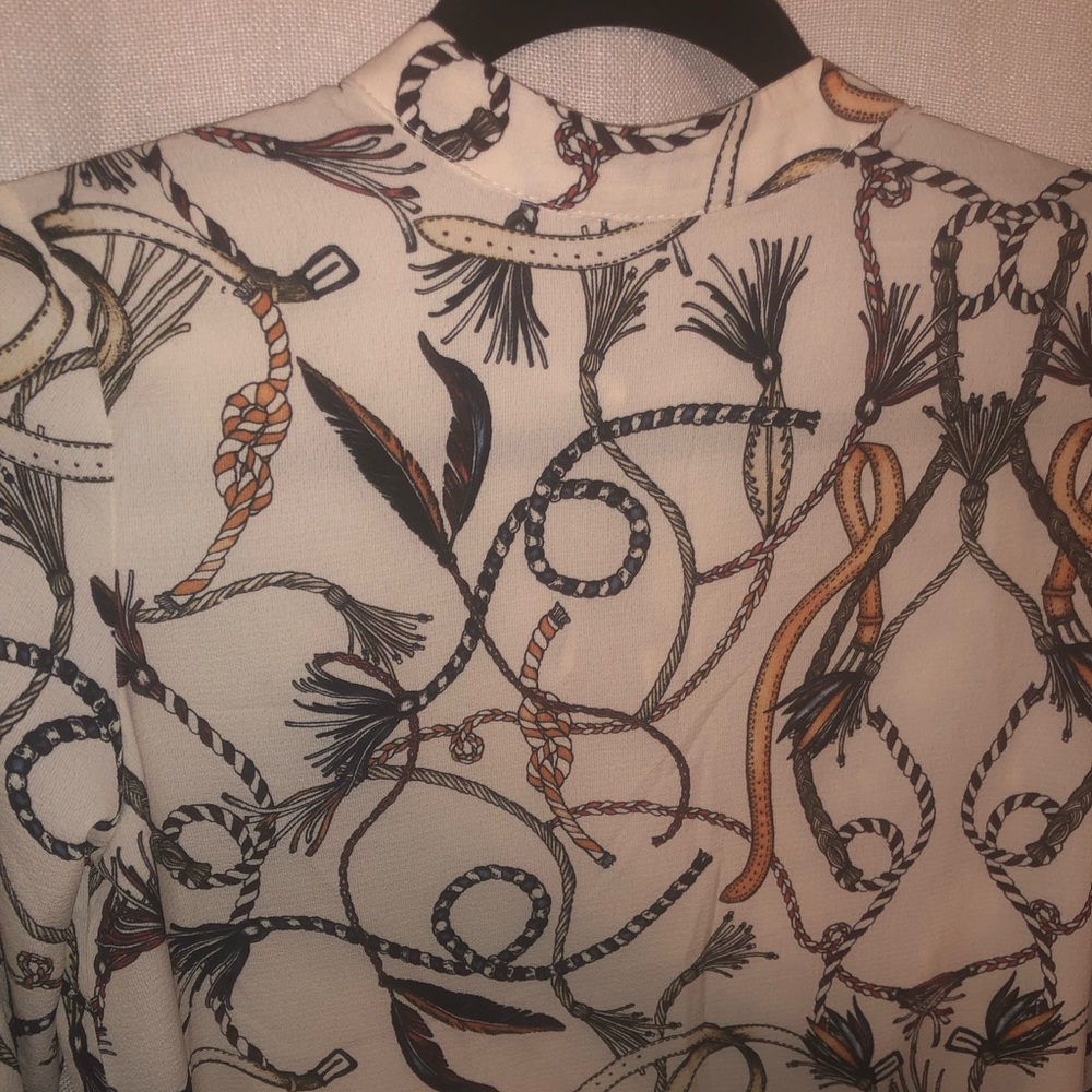 Blouse - Picture 2 of 4